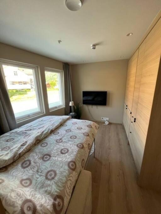 Studio Leiligheit Sogndal Bagian luar foto